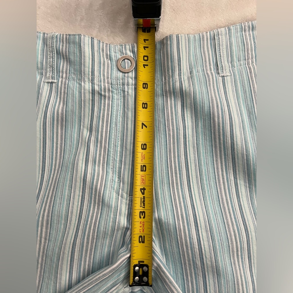 Liz Claiborne Michaela Blue Pinstripe 100% Cotton Capri Pants, Size 12 - Picture 14 of 16